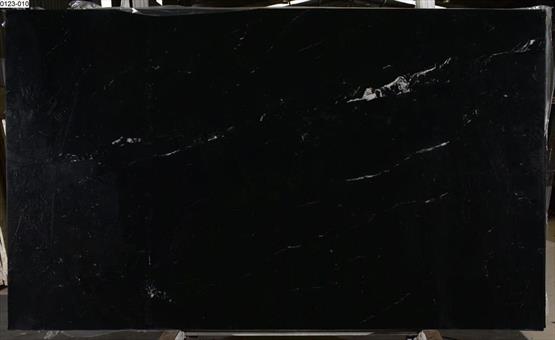 DIAMOND BLACK